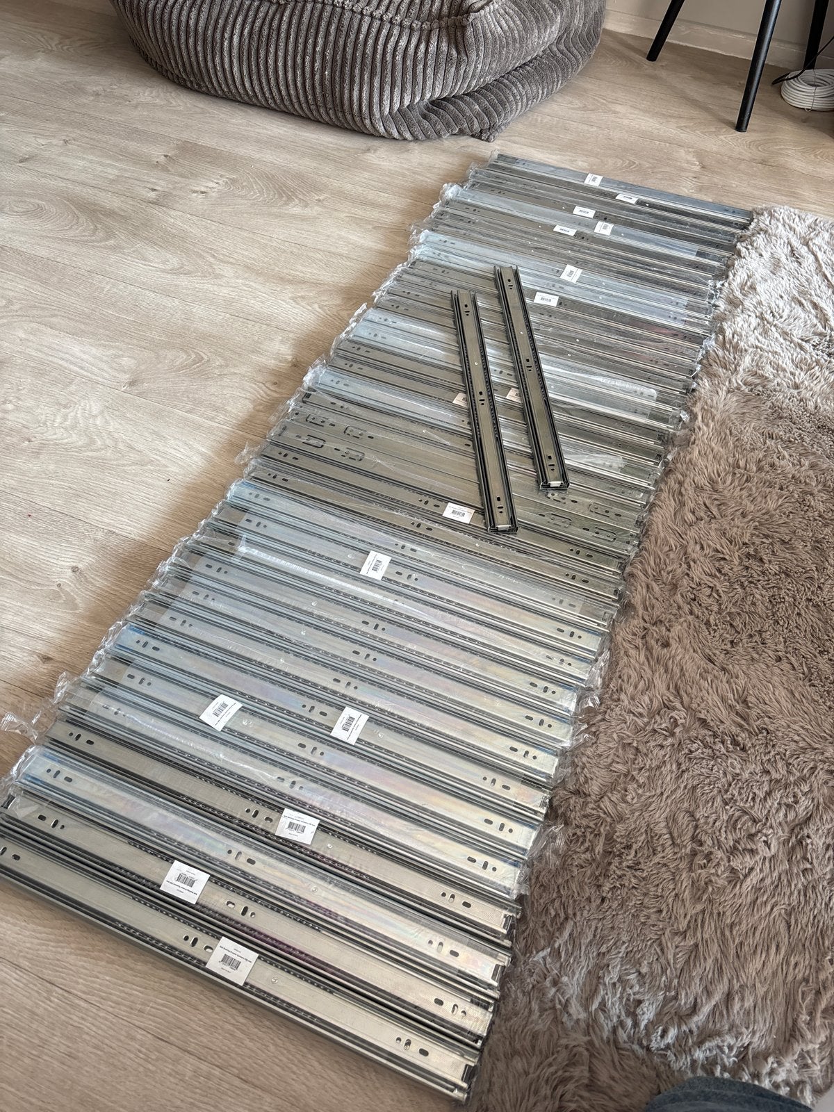 38 sets kogelgelagerde ladegeleiders 550 mm NIEUW, Ophalen, Nieuw, 250 mm of meer, Overige typen