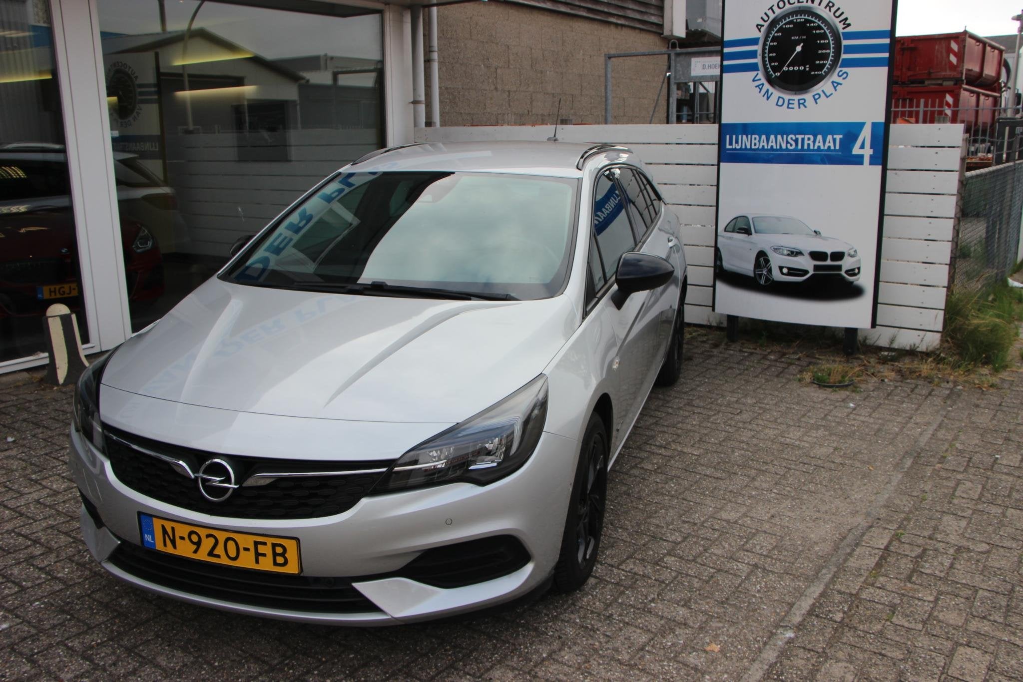 Opel Astra Sports Tourer 1.2 Design & Tech, Auto's, Opel, Particulier, Te koop, Astra, ABS, Achteruitrijcamera, Airbags, Airconditioning