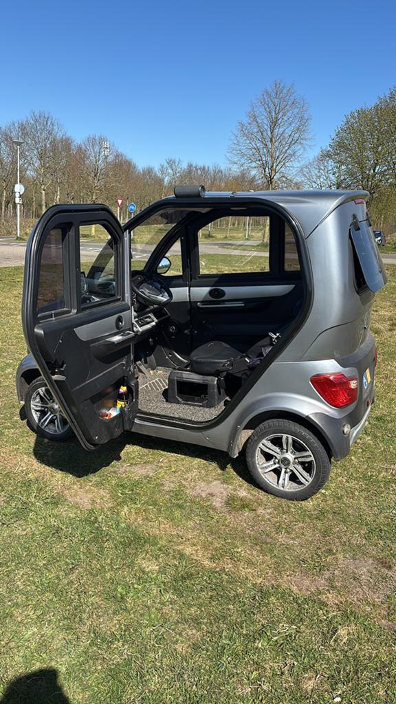 Te koop iyyo uit 2022 volledig electrisch. Merk Wolf warrior, Diversen, Ophalen of Verzenden, Zo goed als nieuw, 46 km of meer