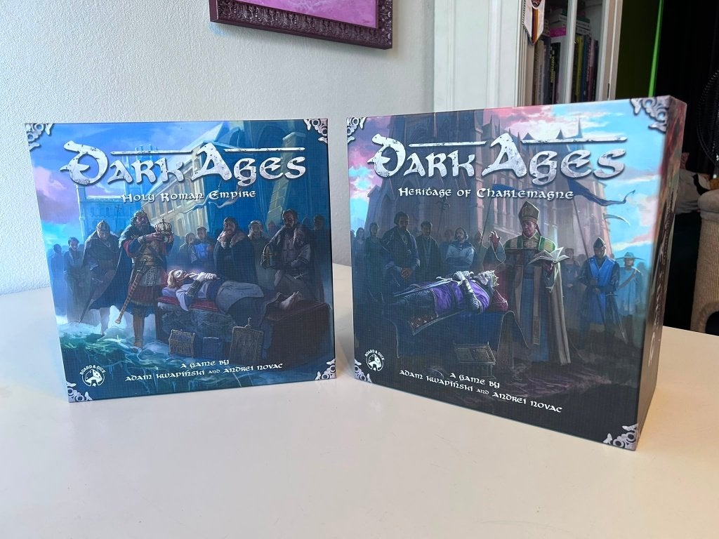 Dark Ages: Heritage of Charlemagne + Holy Roman Empire, Een of twee spelers, Ophalen of Verzenden, Zo goed als nieuw, Board & Dice