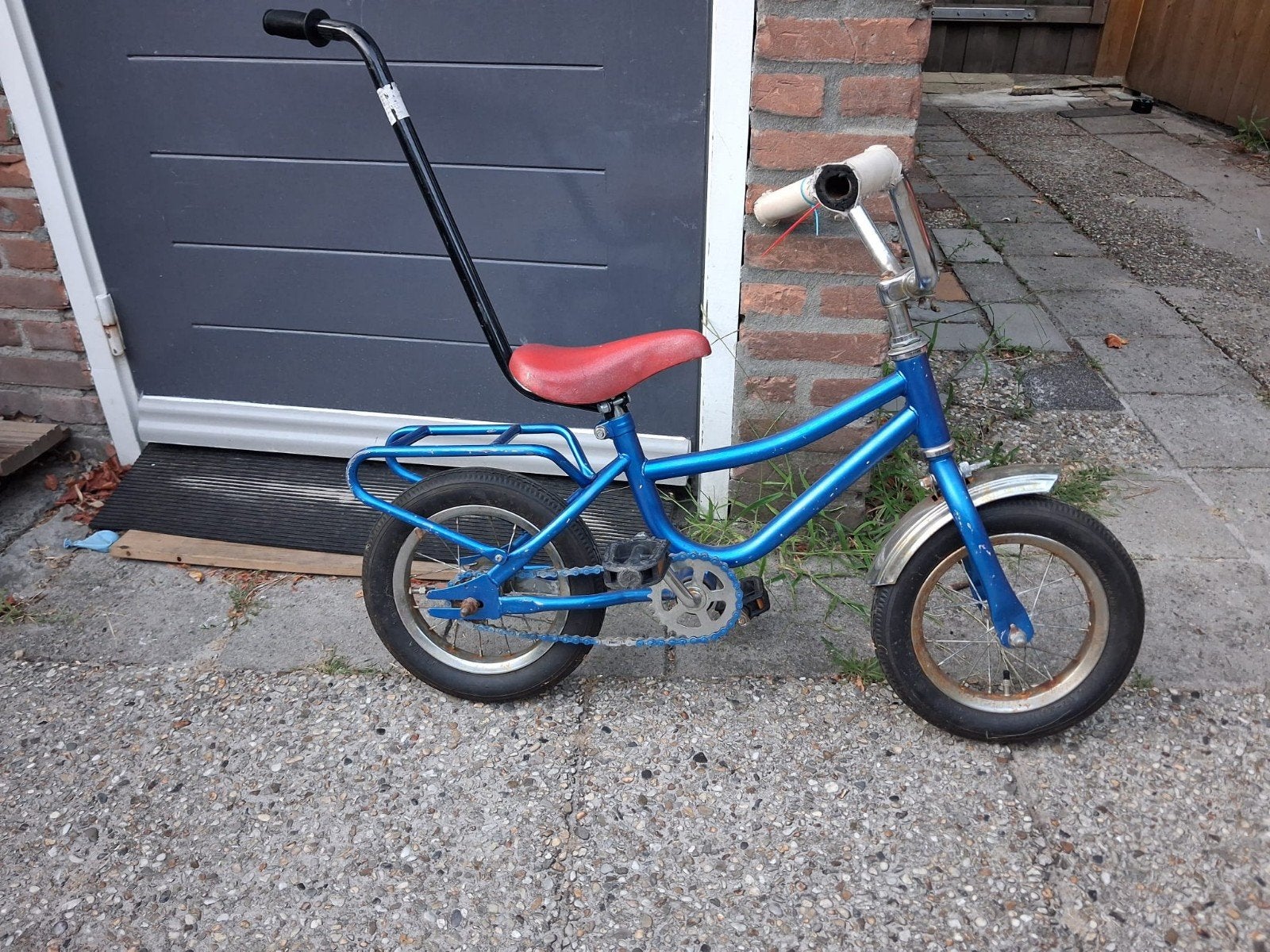 Fiets met trappers met duwstang en evt zijwielen, Ophalen, Terugtraprem, Zijwieltjes, Gebruikt