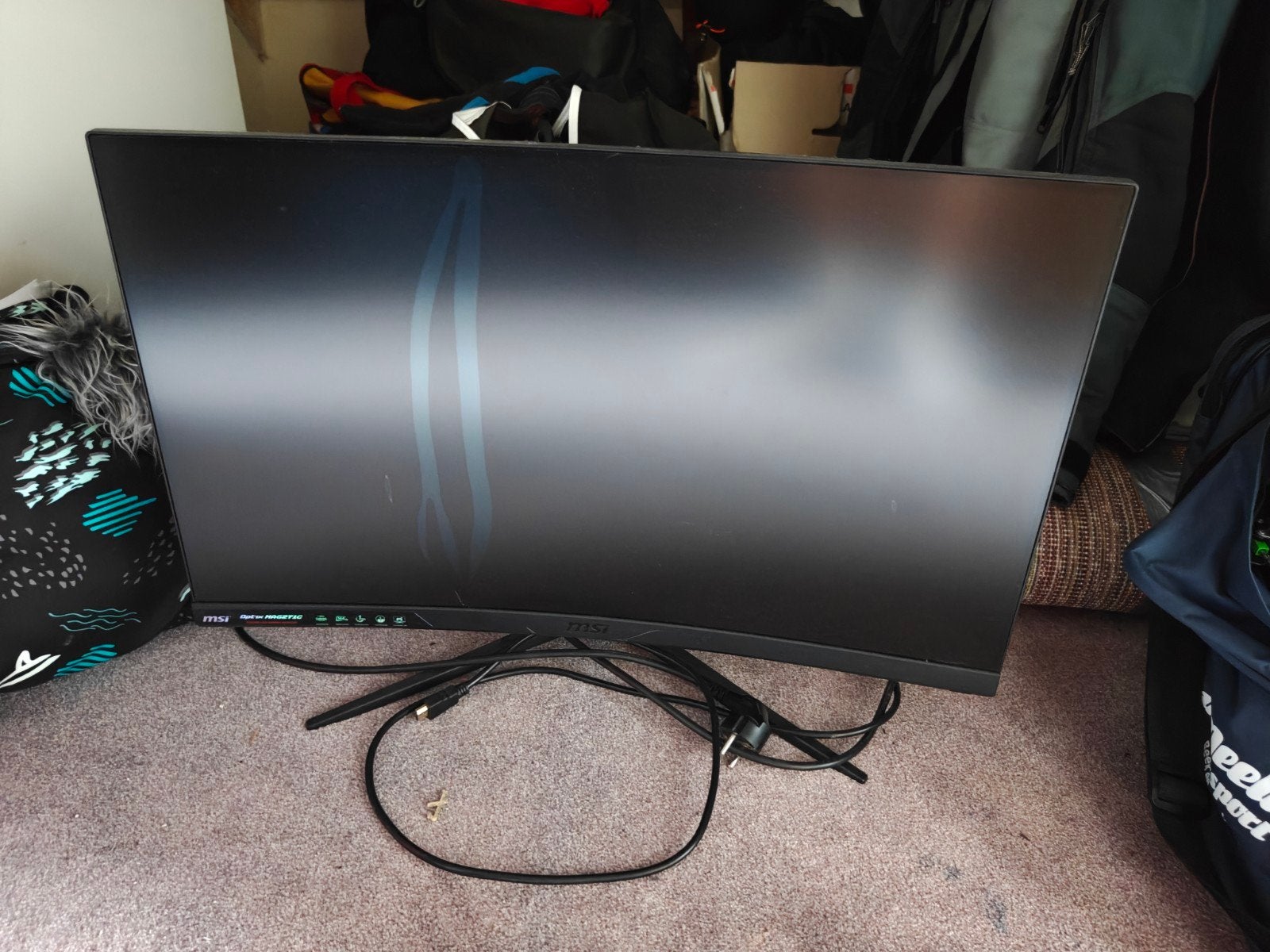 MSI Curved Gaming Monitor - werkt nog maar scheur in scherm, Computers en Software, Monitoren, Gaming, Gebruikt, MSI, 101 t/m 150 Hz