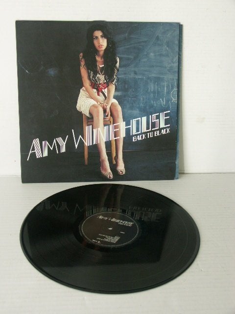Amy Winehouse, Ophalen of Verzenden, Zo goed als nieuw, 12 inch