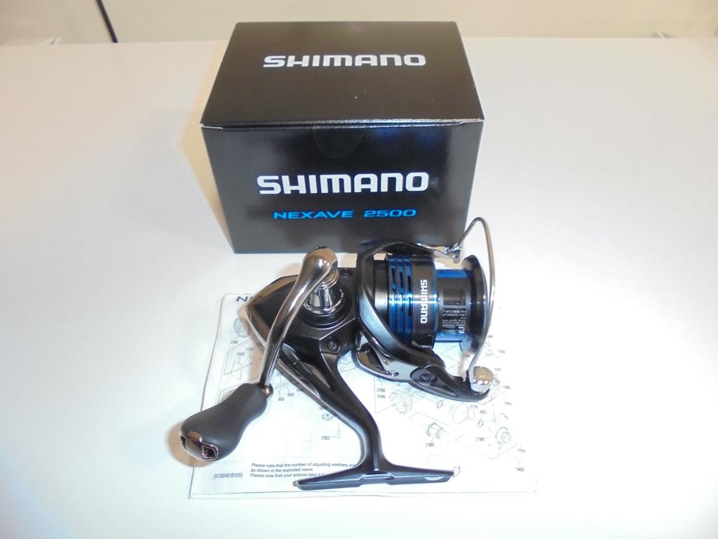 Shimano Nexave FI.  2500.  C3000.  C5000HG  Molens Nieuw., Watersport en Boten, Hengelsport | Roofvissen, Ophalen of Verzenden