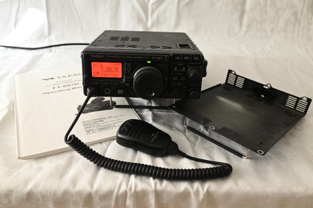 Yaesu FT-897D, Ophalen of Verzenden, Gebruikt, Zender en Ontvanger