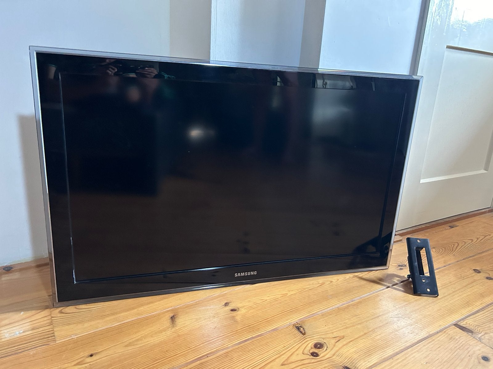 Samsung LE40D550 40 inch Full HD LCD TV (2011), Ophalen, Zo goed als nieuw, Audio