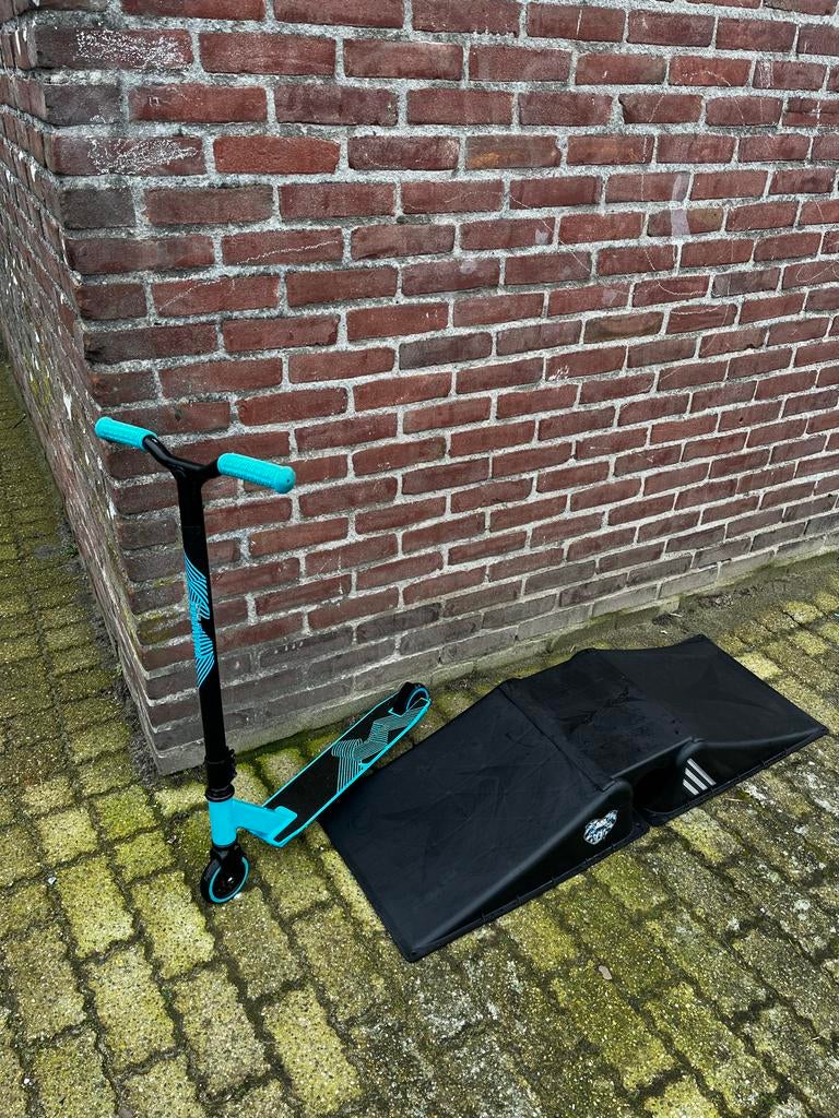 Stuntstep met schans, Ophalen of Verzenden, Gebruikt, Overige typen