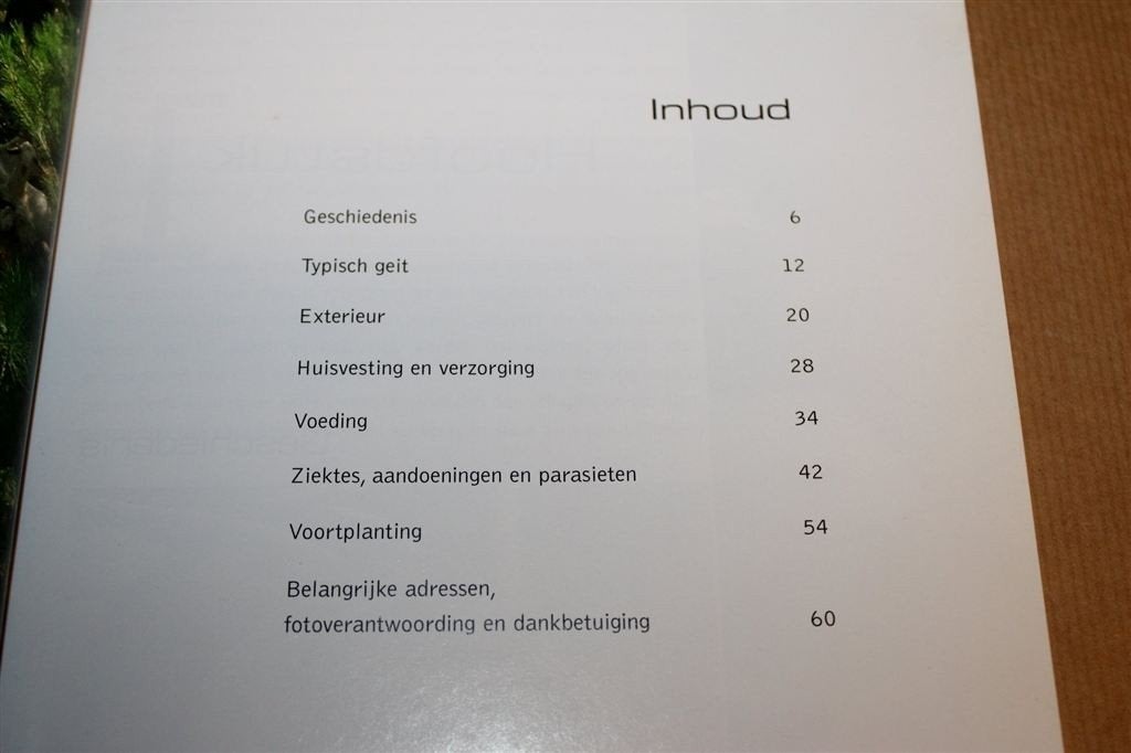 Dwerggeiten — Basisgids Huisvesting, Voeding en Verzorging, Ophalen of Verzenden, Gelezen, Vogels