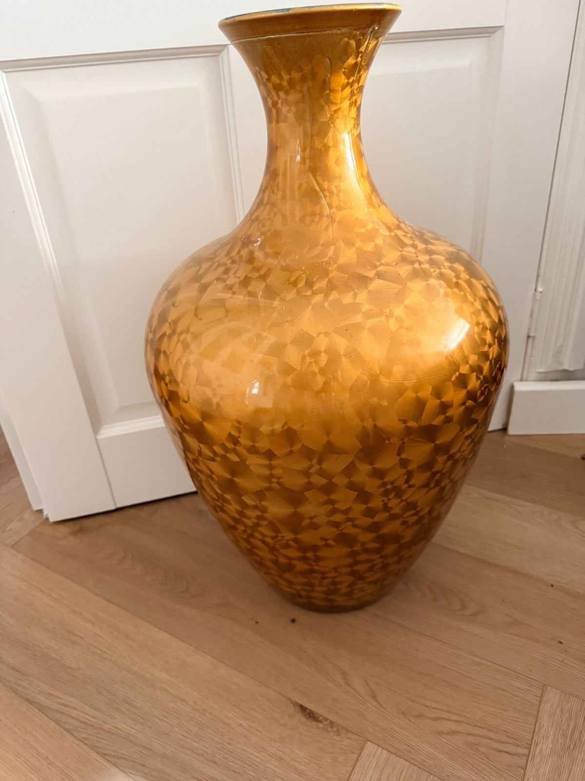 Grote glazen vaas goud/amber 65 cm – Gifts Amsterdam, Huis en Inrichting, Woonaccessoires | Vazen, Ophalen, Zo goed als nieuw