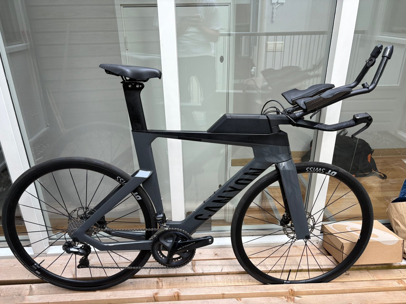 Canyon Speedmax CF 8 Disc Di2 - triatlon-/tijdritfiets, 28 inch, Carbon, Zo goed als nieuw, Meer dan 20 versnellingen