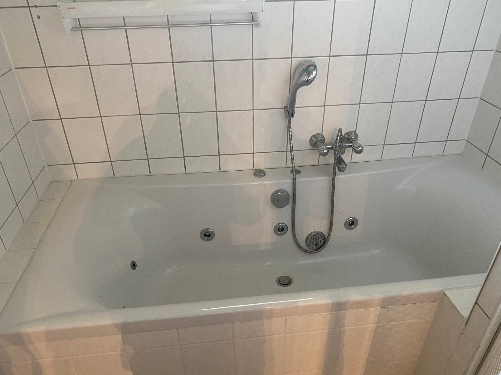 Whirlpool/bubbelbad, Huis en Inrichting, Ophalen, Gebruikt, Minder dan 100 cm, 25 tot 50 cm