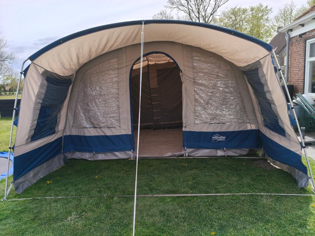 Super mooie tent! 5 personen, vrijbuiter linden, Ophalen, Gebruikt