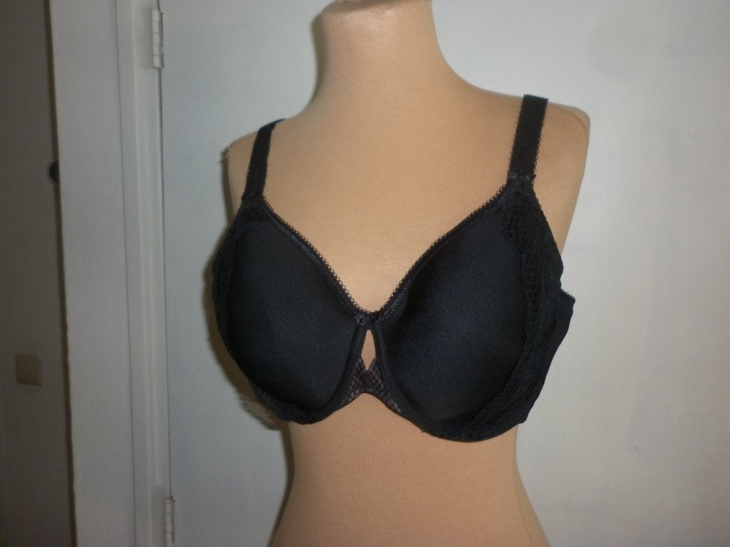 beugelBh  maat 85F voorgevormde cups merk : Elomi , Ophalen of Verzenden, Zwart, BH