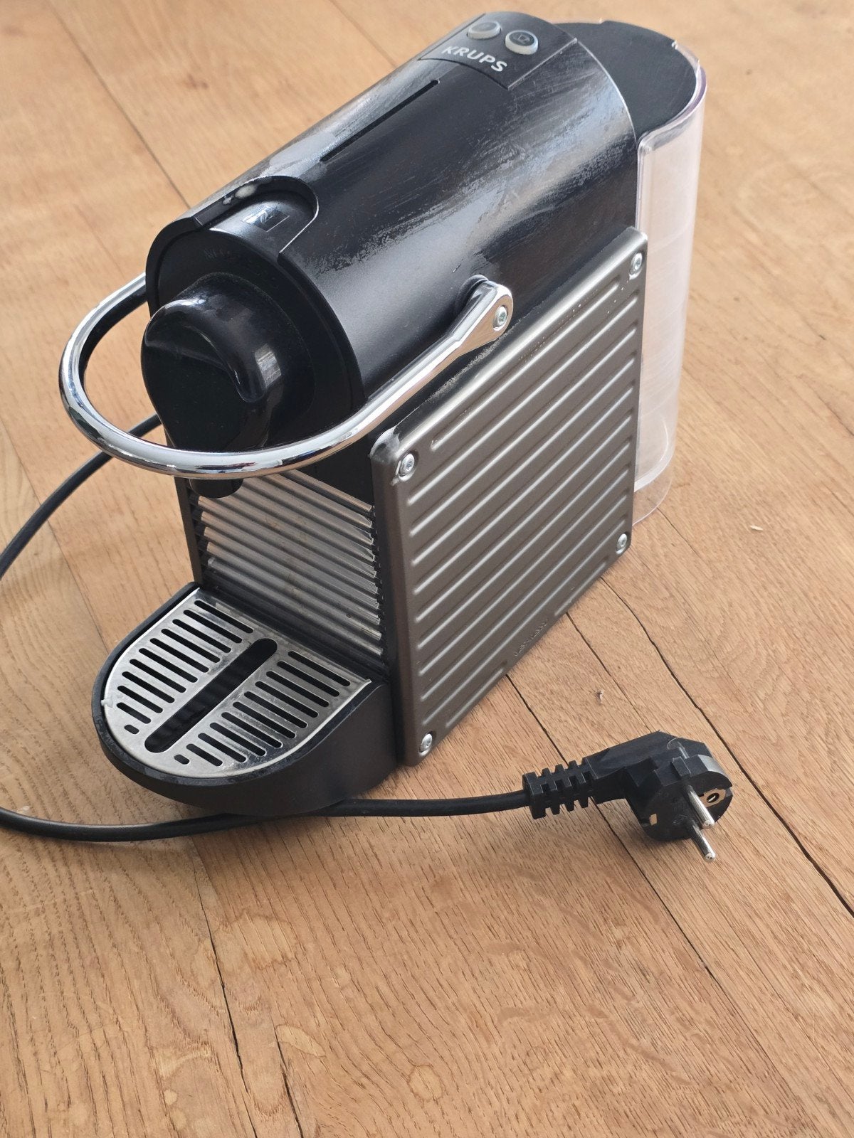 Nespresso pixie, Witgoed en Apparatuur, Koffiezetapparaten, Ophalen of Verzenden, Gebruikt