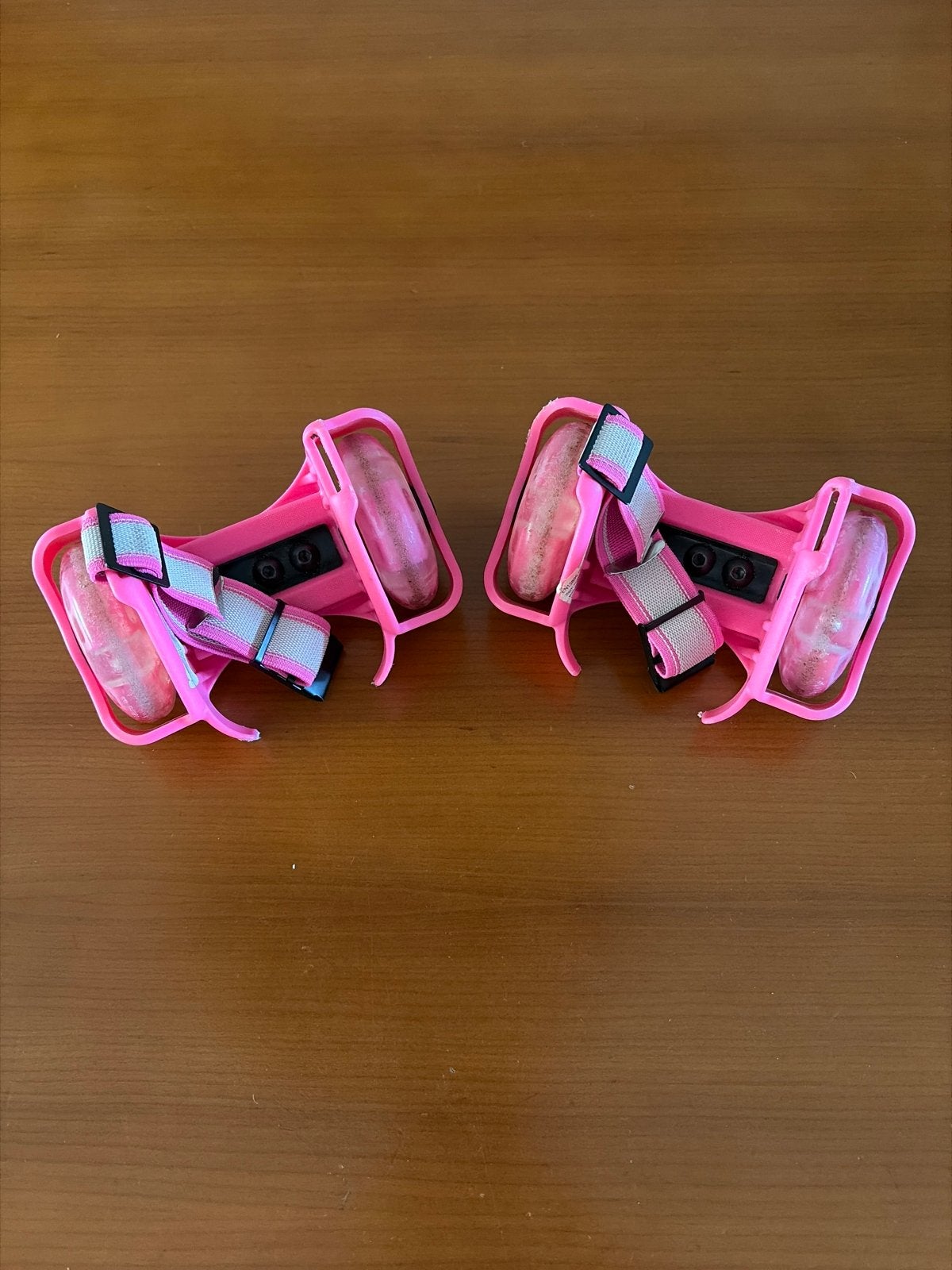 Roze verstelbare hielrolschaatsen voor kinderen, Kinderen en Baby's, Speelgoed | Buiten | Rolschaatsen, Verzenden, Verstelbaar