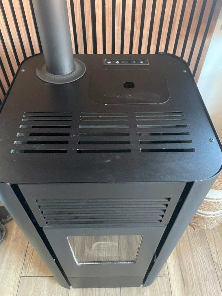 Pallet kachel, Ophalen, Zo goed als nieuw, Pelletkachel, Vrijstaand