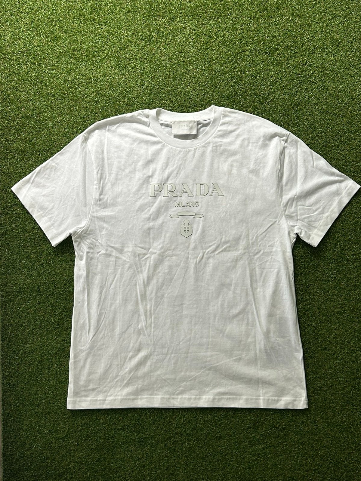Prada -T shirt, Ophalen of Verzenden, Nieuw, Maat 52/54 (L), Wit