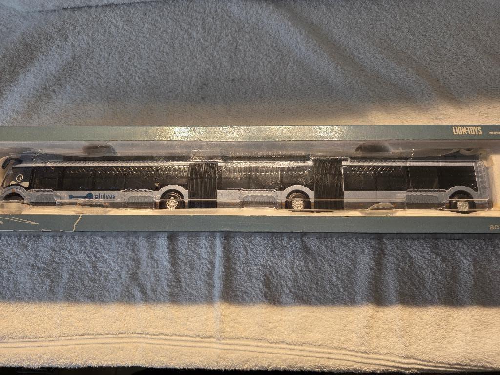 Phileas 1:50 Lion toys, Hobby en Vrije tijd, Ophalen of Verzenden, Zo goed als nieuw, Bus of Vrachtwagen, Lion Toys