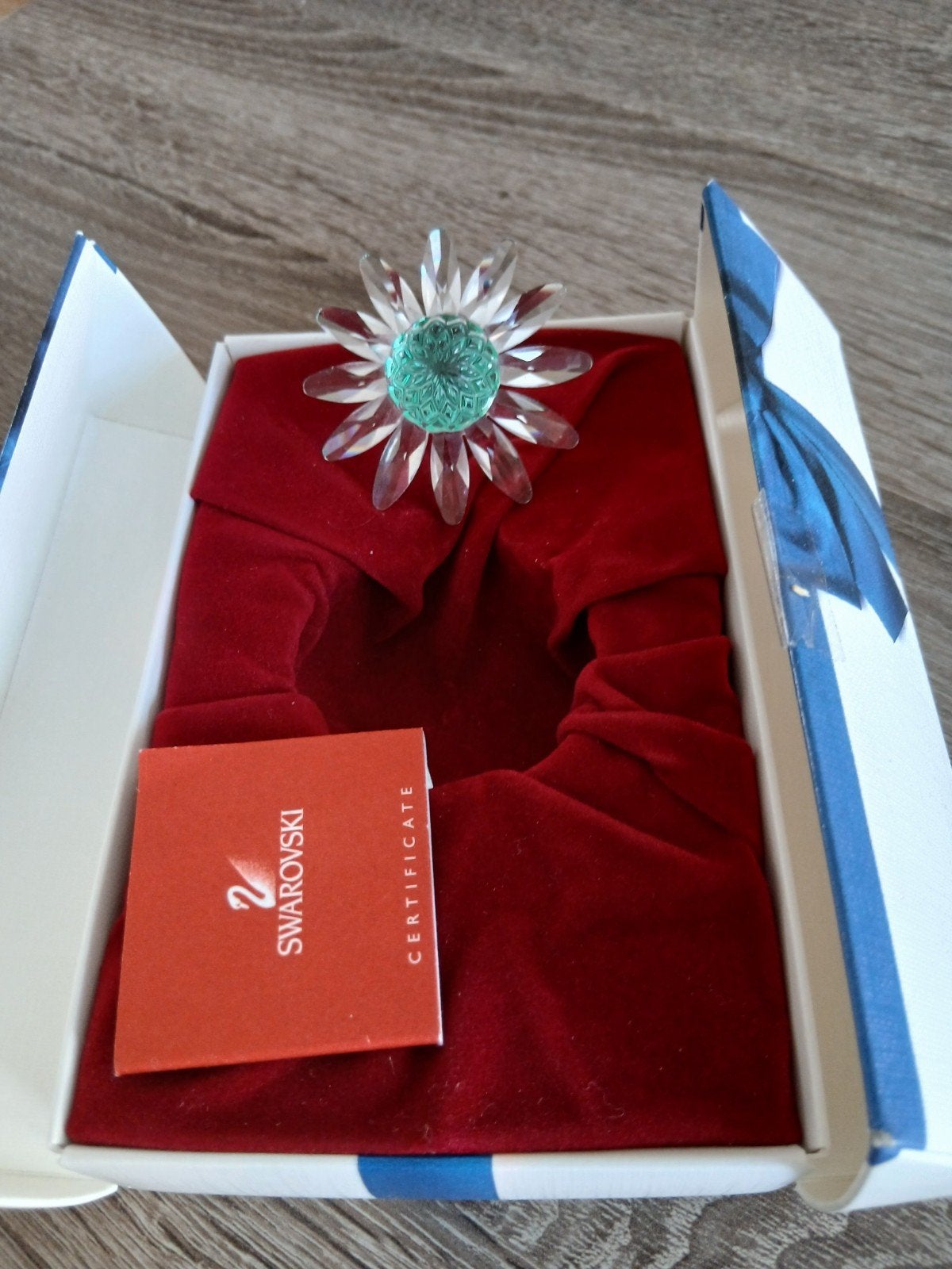 Swarovski Kristal Bloem Figuurtje met Certificaat, Verzamelen, Swarovski, Ophalen, Zo goed als nieuw, Figuurtje