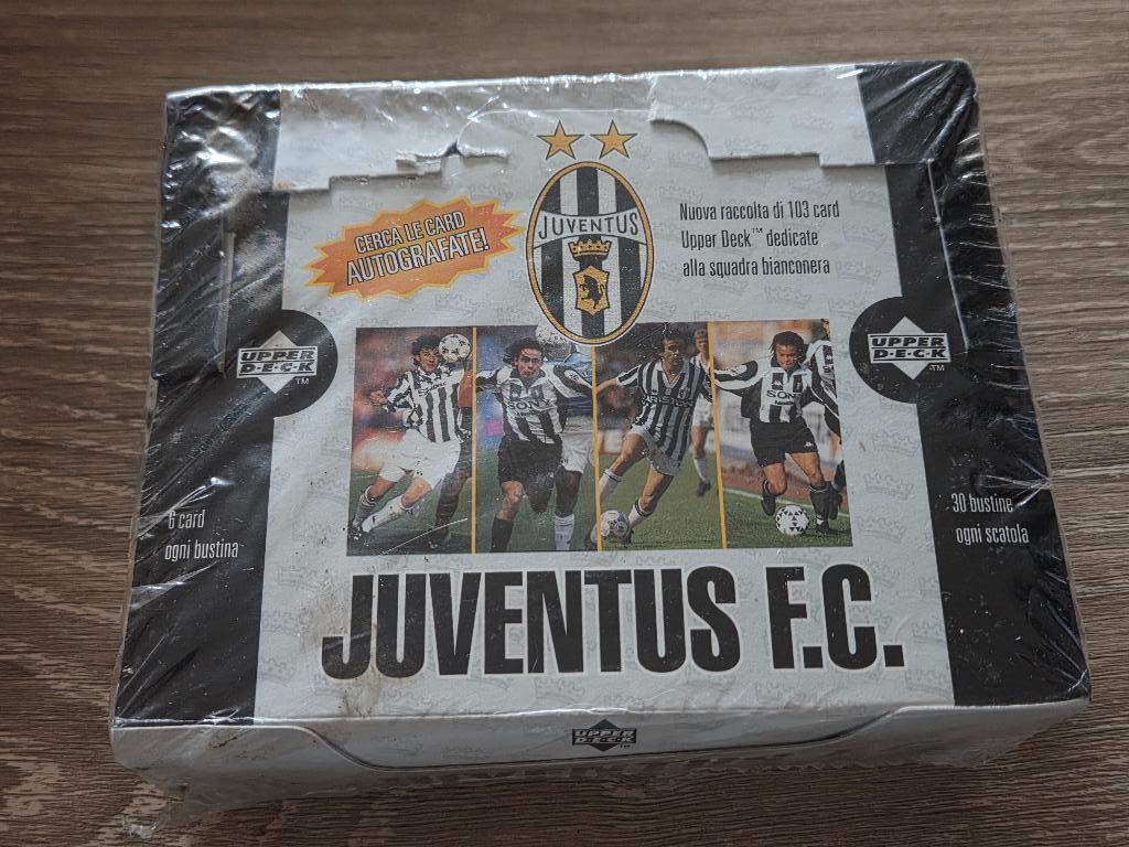 Juventus F.C. 1997/98 Upper Deck Trading Cards Gesealde Box, Ophalen of Verzenden, Nieuw, Buitenlandse clubs, Poster, Plaatje of Sticker