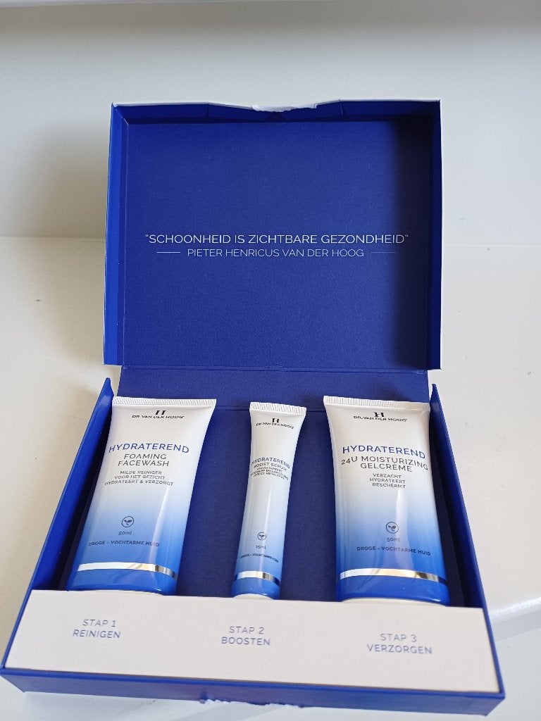 DR VAN DER HOOG DOOSJE FACEWASH.SERUM.GELCREME NIEUW, Sieraden, Tassen en Uiterlijk, Uiterlijk | Gezichtsverzorging, Ophalen of Verzenden