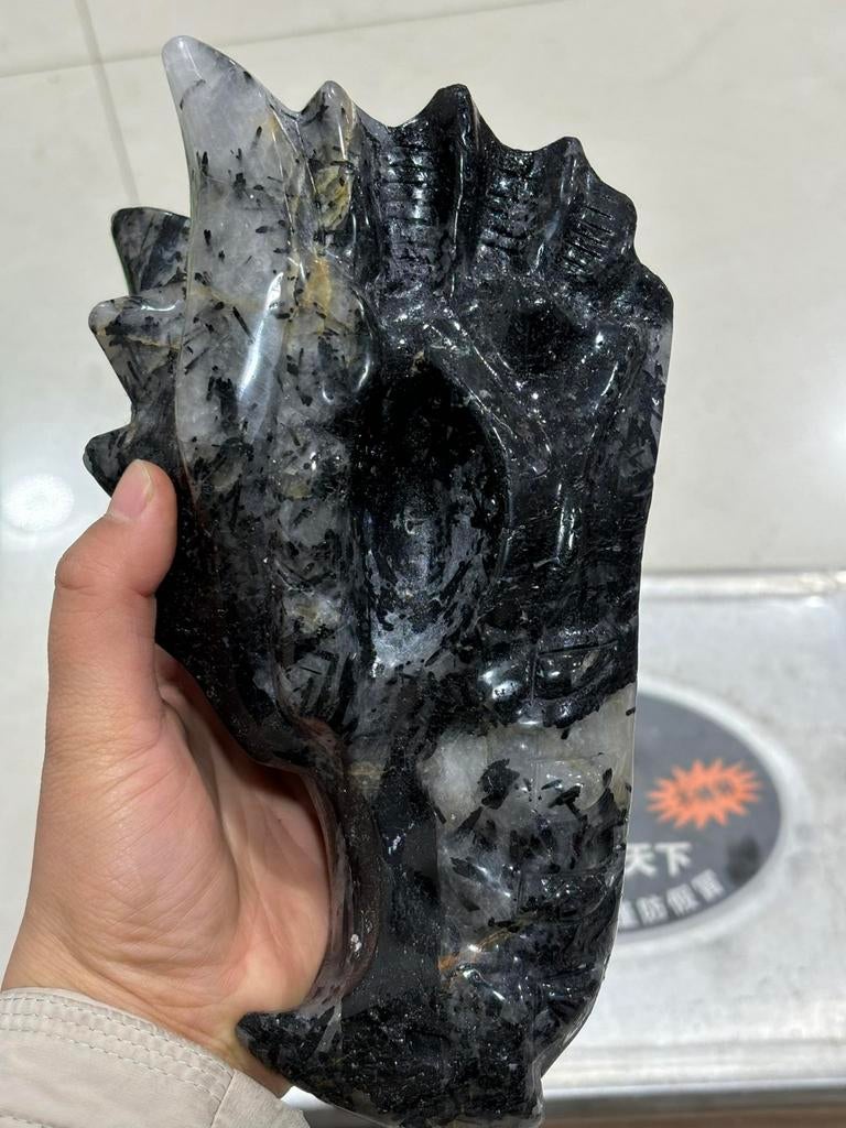 Zwarte Toermalijn Draken Hoofd van 3 Kilo. SALE, Verzamelen, Mineralen en Fossielen, Ophalen of Verzenden