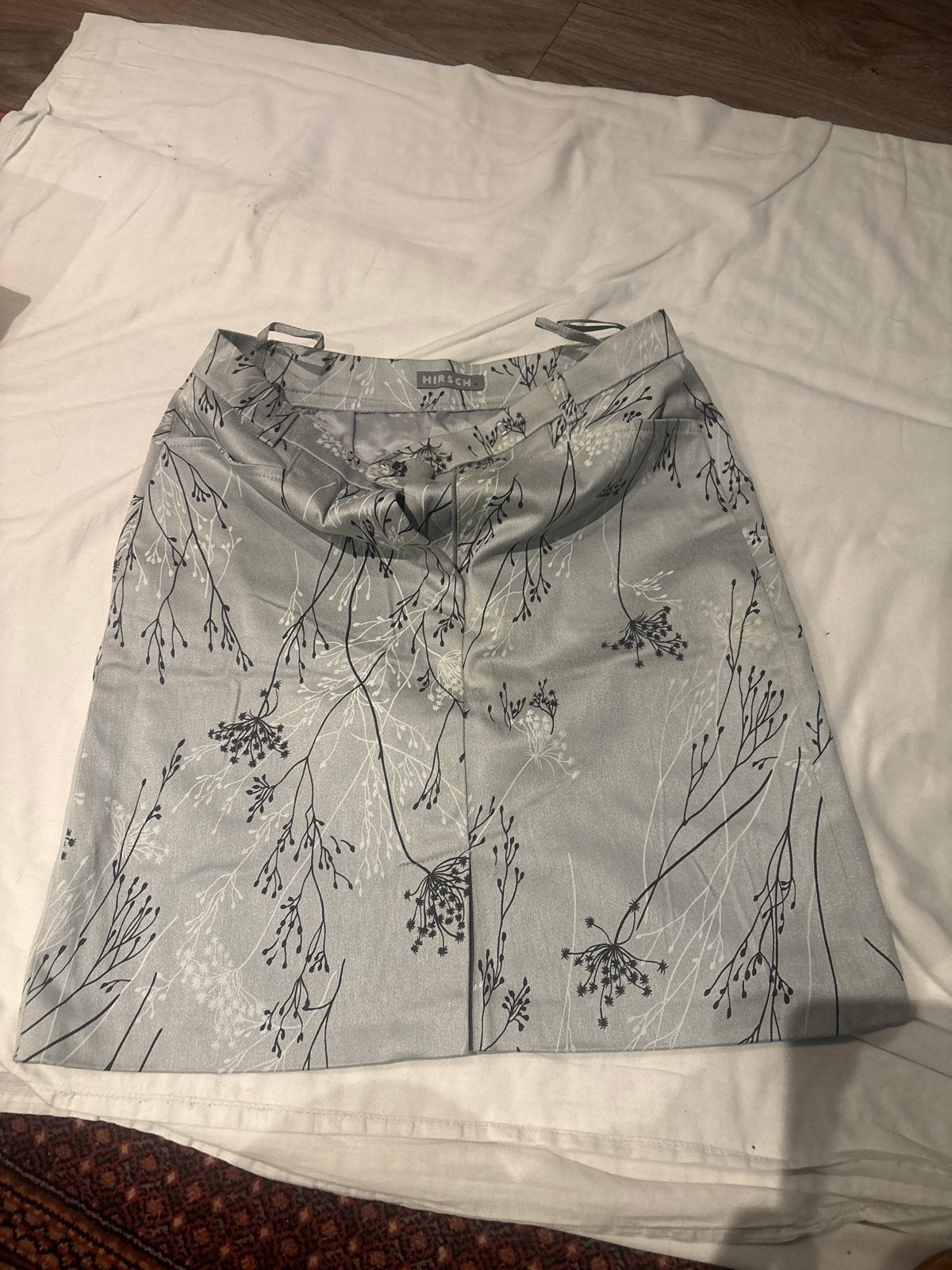 Hirsch rok met bloemenprint - Maat 36, Kleding | Dames, Nieuw, Ophalen of Verzenden, Maat 36 (S), Grijs