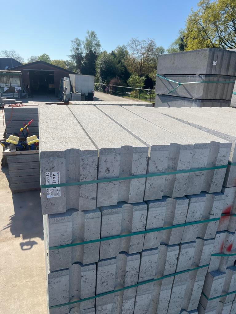 Stoepbanden 20x25x100, Tuin en Terras, Ophalen of Verzenden, Gebruikt, Beton, Overige typen