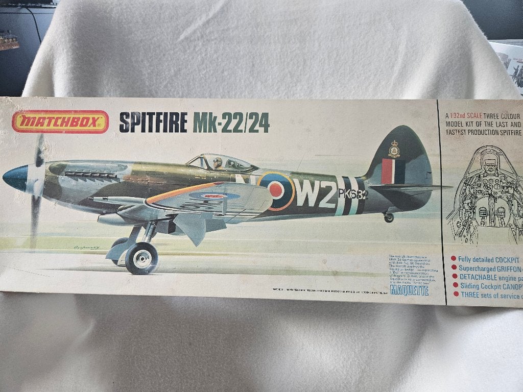 Spitfire Mk-22/24 bouwdoos 1:32 van Matchbox, Overige merken, Ophalen of Verzenden, Zo goed als nieuw, Groter dan 1:72