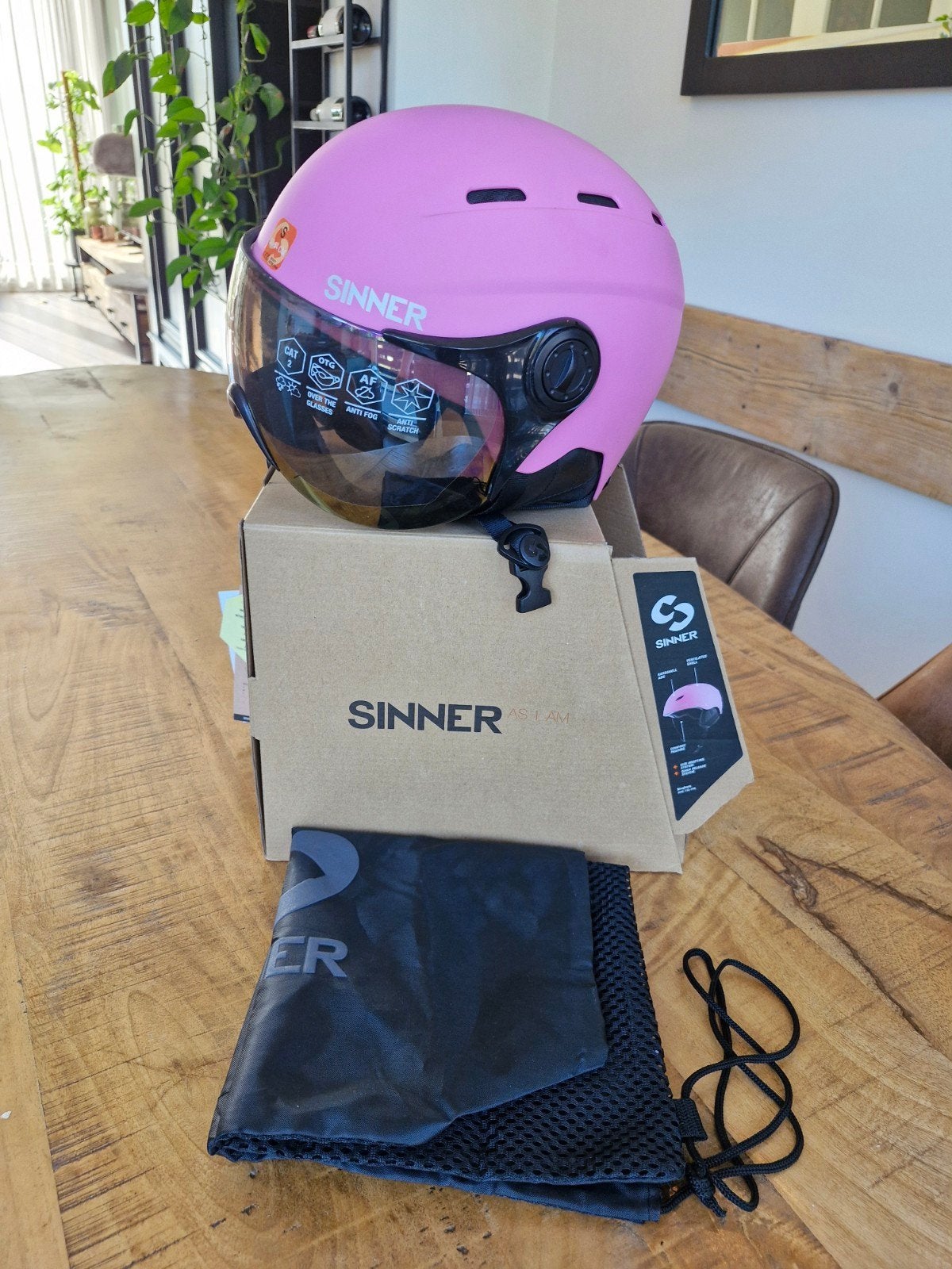 Nieuwe Sinner skihelm maat S - Roze met prijskaartje en doos, Ophalen of Verzenden, Overige merken