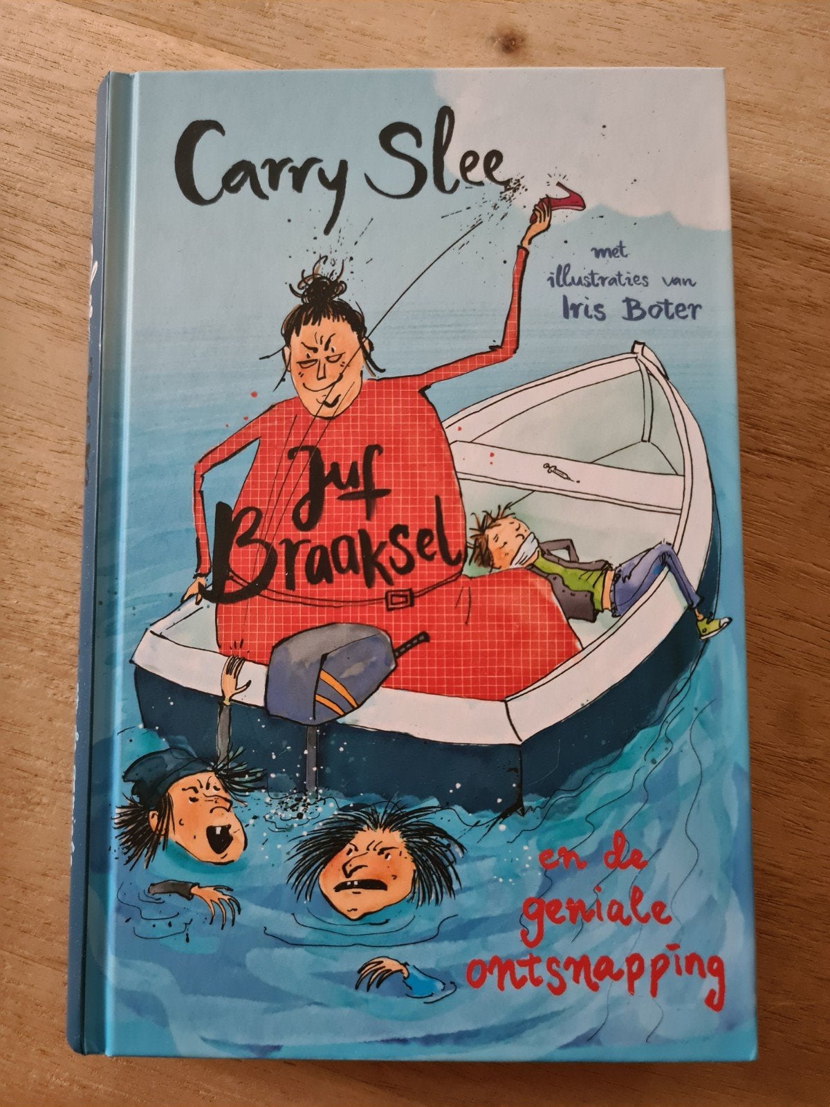 Carry Slee - Juf Braaksel en de geniale ontsnapping, Fictie algemeen, Carry Slee, Ophalen of Verzenden, Zo goed als nieuw