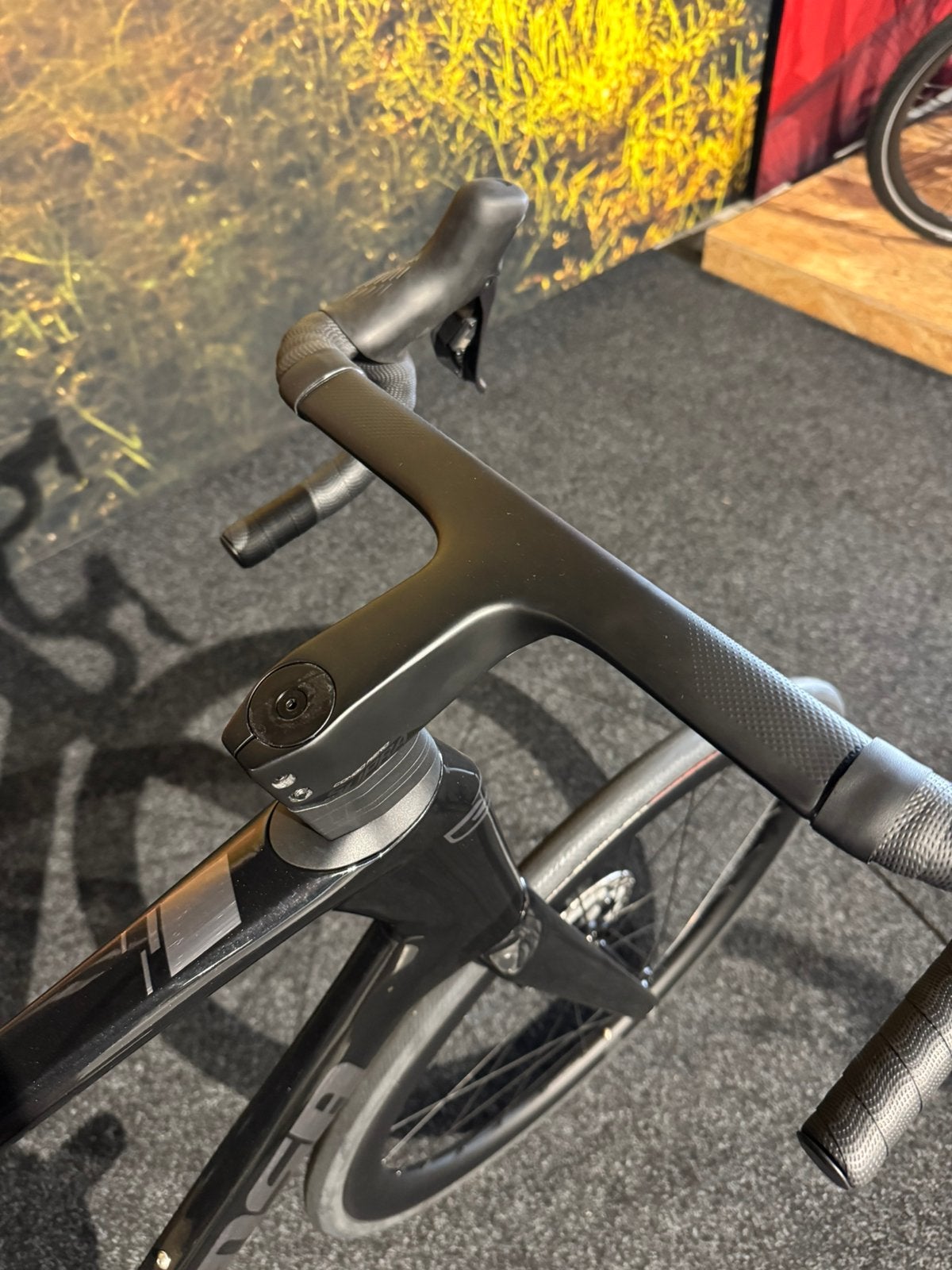 Sensa Giulia Supremo Ultegra Di2-Carbon wielen&stuur 58&61cm, Overige merken, 28 inch, Carbon, Nieuw