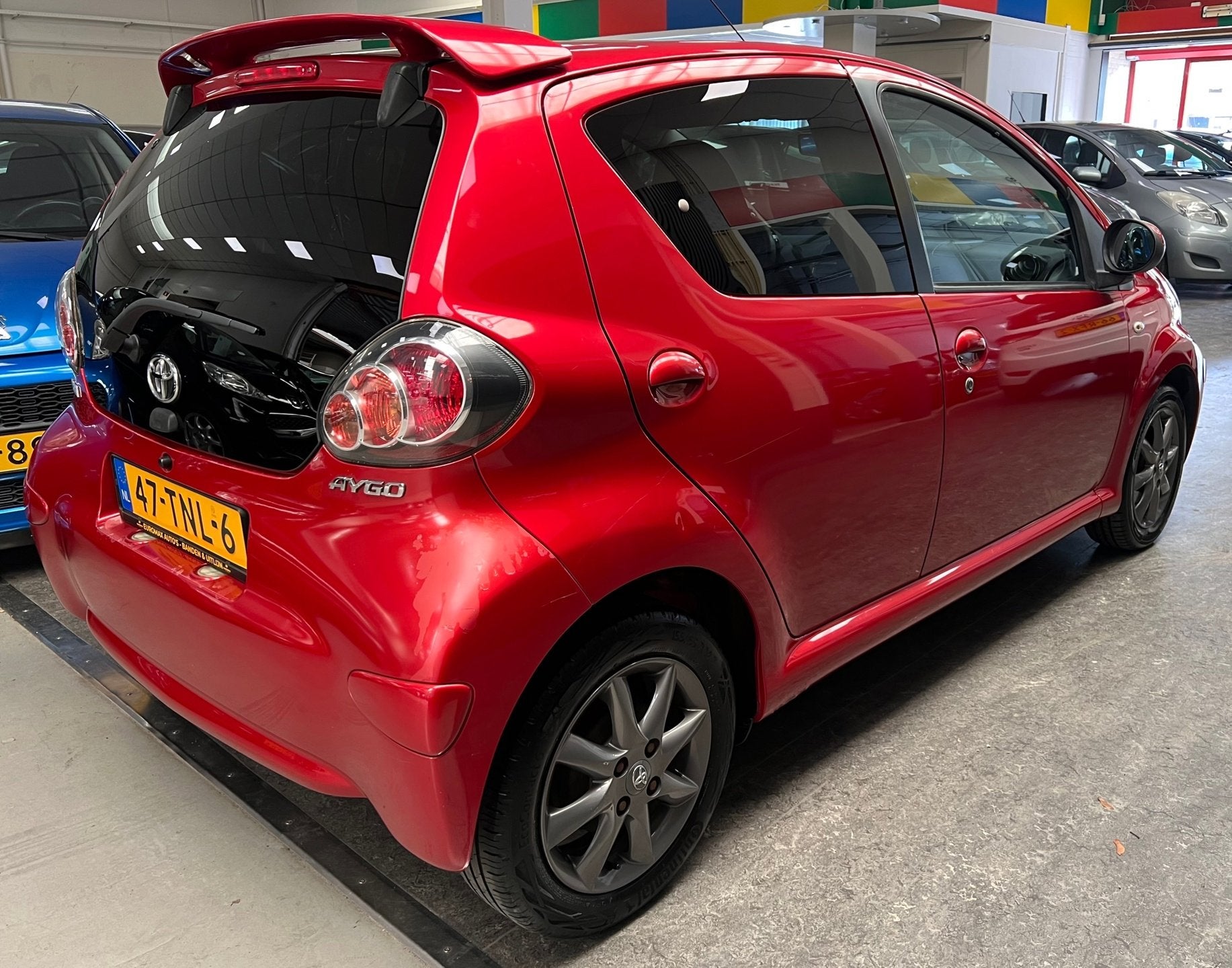 Toyota Aygo 1.0-12V Dynamic Navigator - 1e Eigenaar - NAP -, Voorwielaandrijving, Euro 5, Gebruikt, Zwart