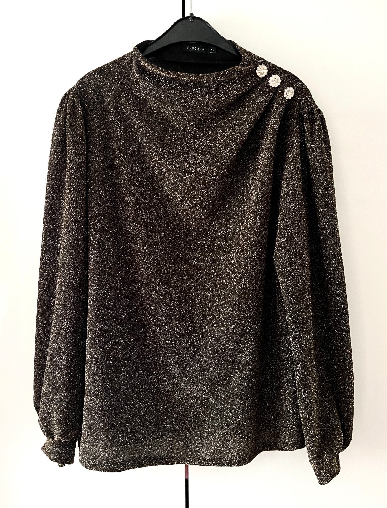 🌻Gouden stretch truitje met strass knoopjes Pescara 42 44, Verzenden, Maat 42/44 (L), Pescara, Zo goed als nieuw