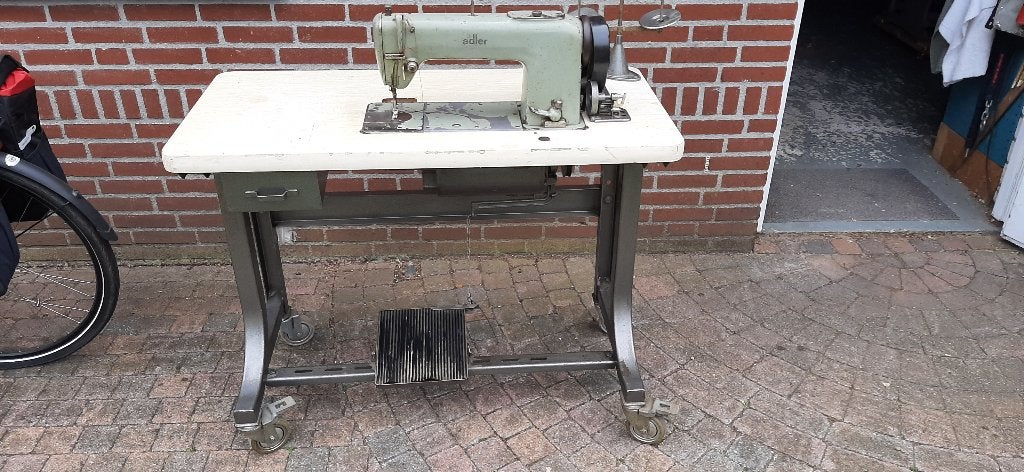 Naai leermachine, Gebruikt, Naaimachine, Industrieel, Ophalen