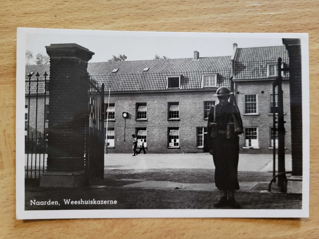 ansicht NAARDEN Weeshuiskazerne Militair Leger, Ophalen of Verzenden, Voor 1920, Noord-Holland