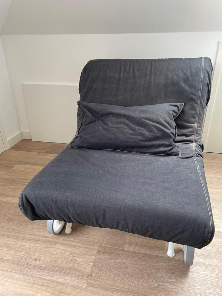 IKEA slaapbank, Huis en Inrichting, Slaapkamer | Slaapbanken, Ophalen, Eenpersoons, Zwart, Zo goed als nieuw