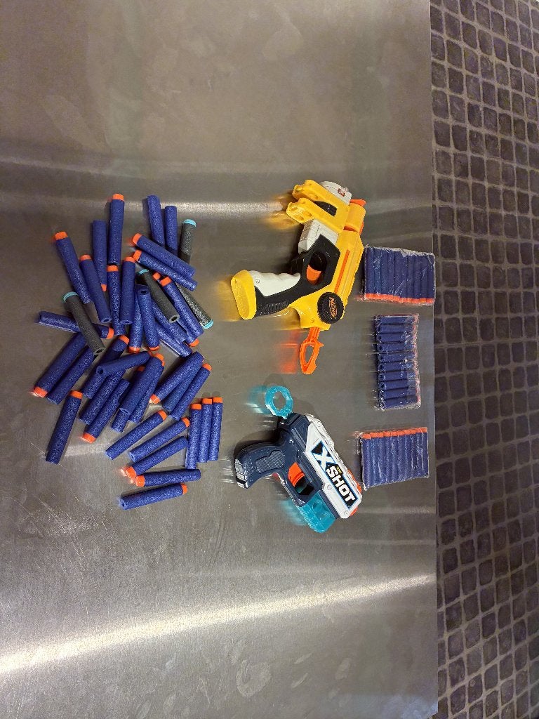 Nerf & X-Shot Toy Blaster Set + 70+ Foam Darts, Ophalen of Verzenden, Gebruikt