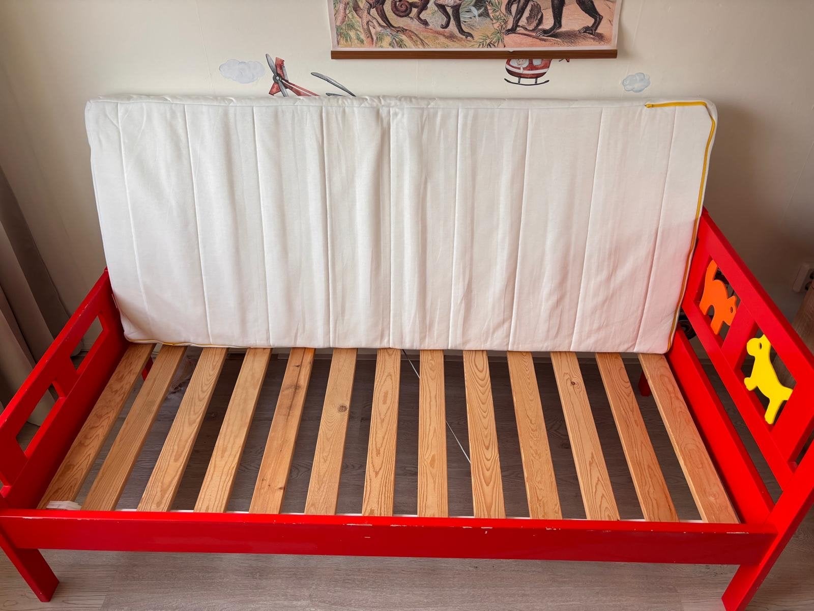 Ikea Peuterbed met z.g.a.n. matras (3 maanden gebruikt), Ophalen, Gebruikt, 70 tot 85 cm, 140 tot 160 cm