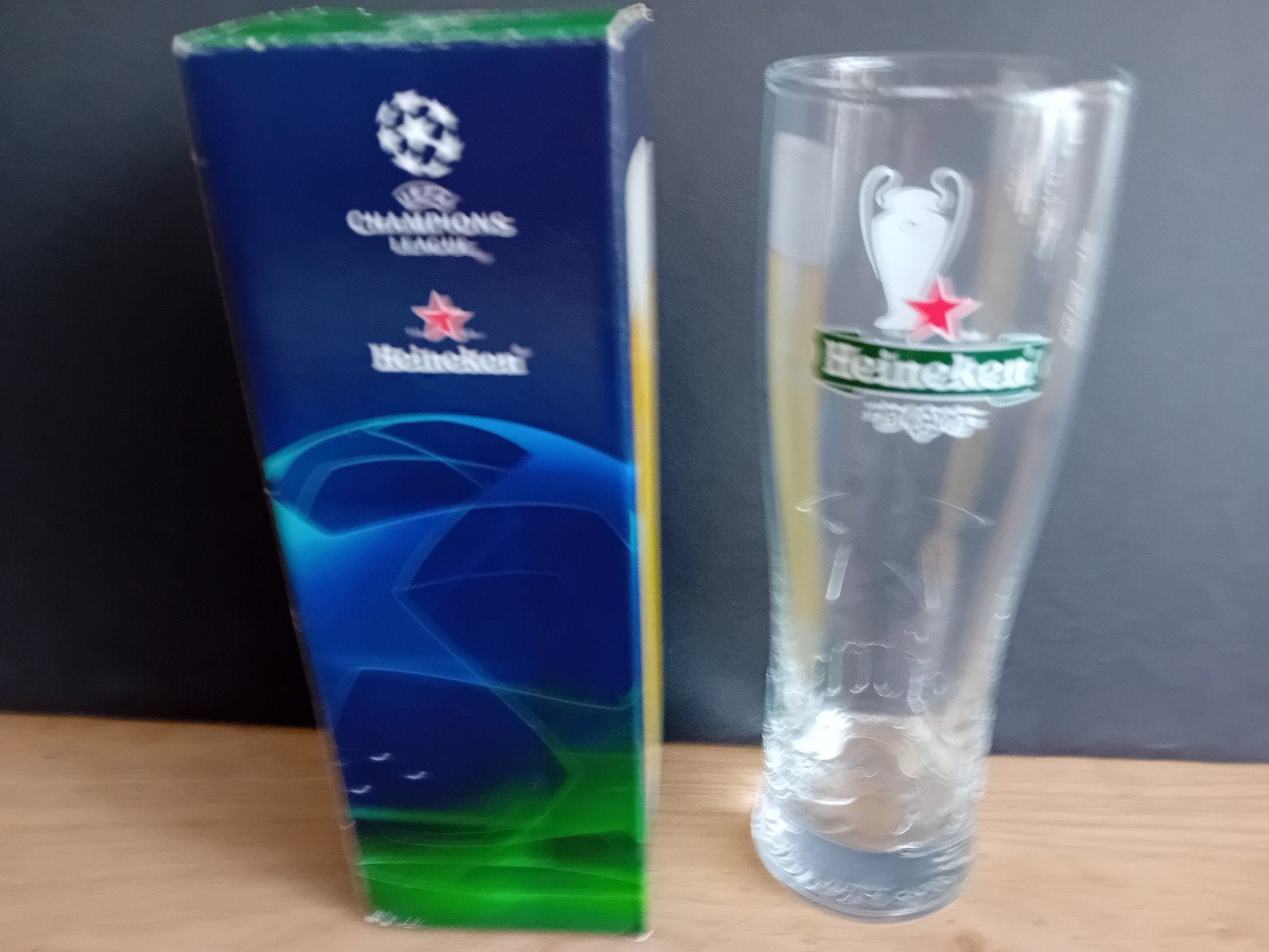 Heineken champignons league glas Istanbul, Ophalen of Verzenden, Zo goed als nieuw, Glas of Glazen, Heineken