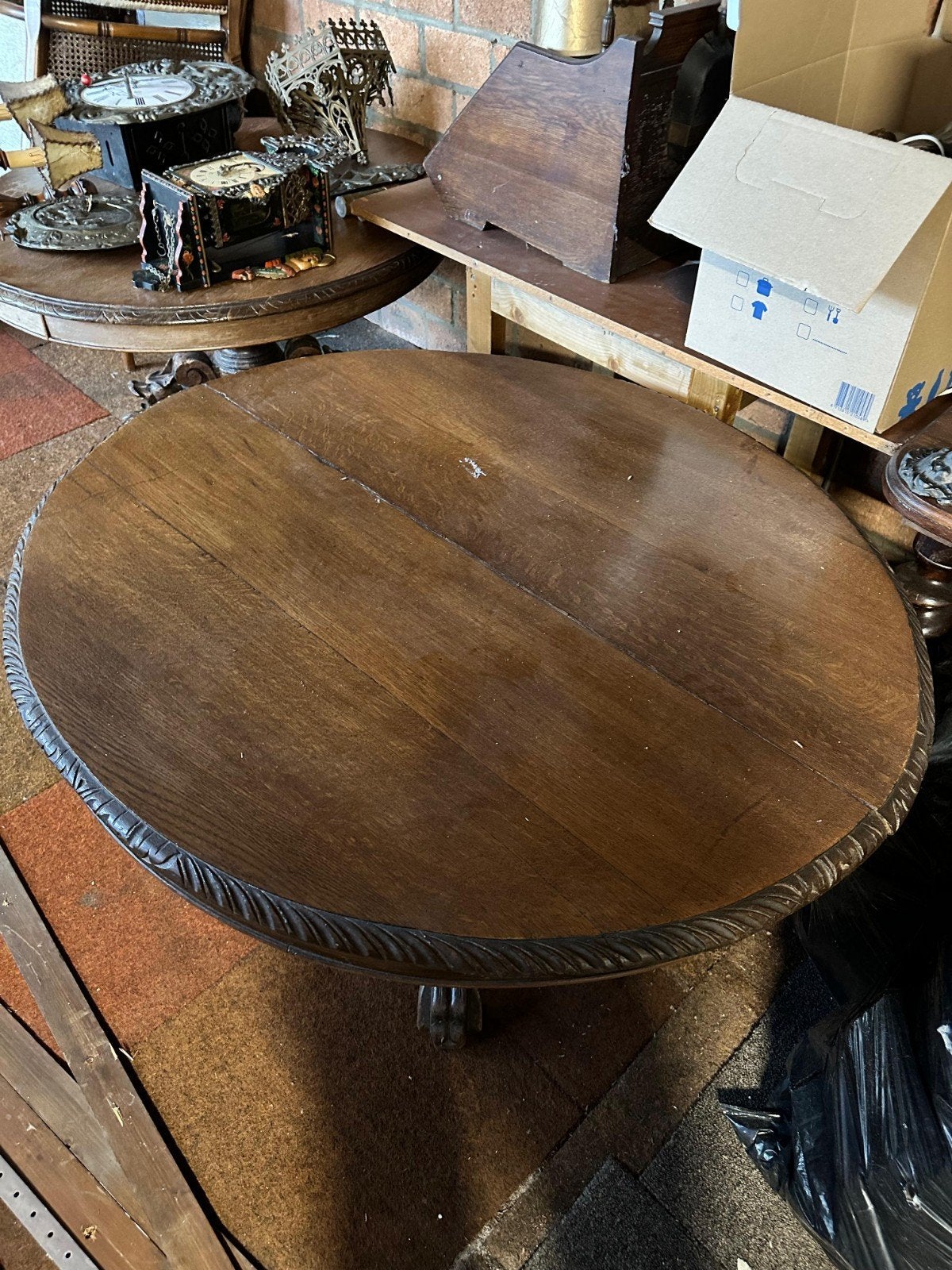 Antieke salontafels met houtsnijwerk poten, Ophalen of Verzenden