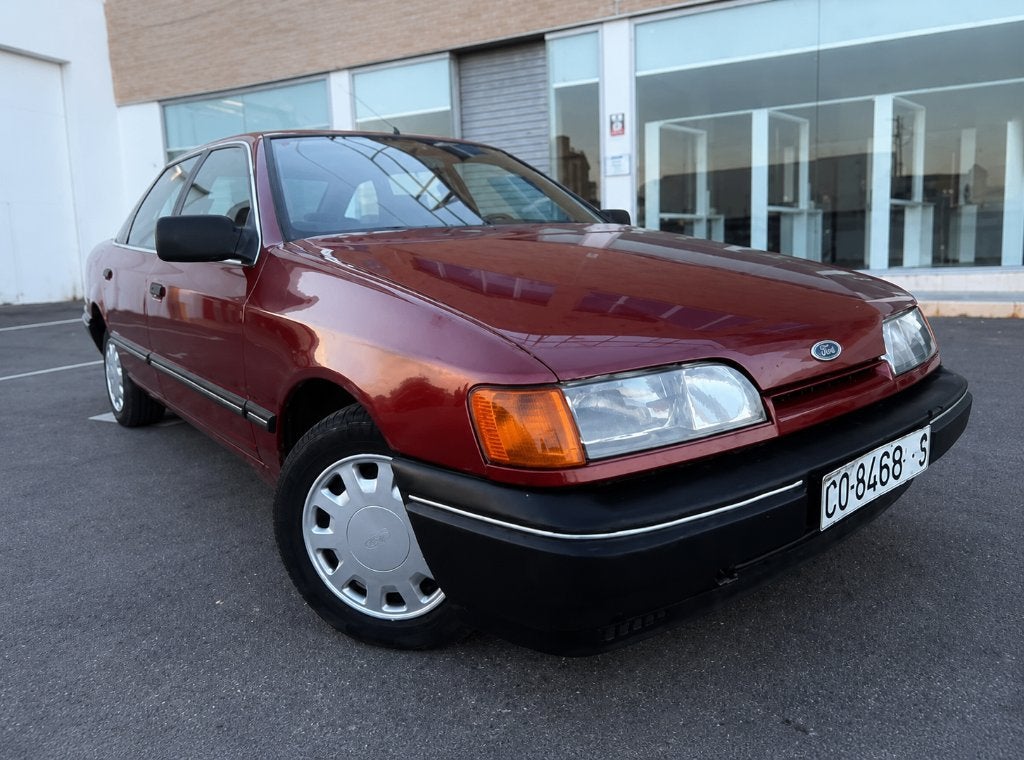 Ford Scorpio,2.0 GL,bj 87,binnenkort oldtimer, goede staat, Achterwielaandrijving, 4 cilinders, Handgeschakeld, Grijs