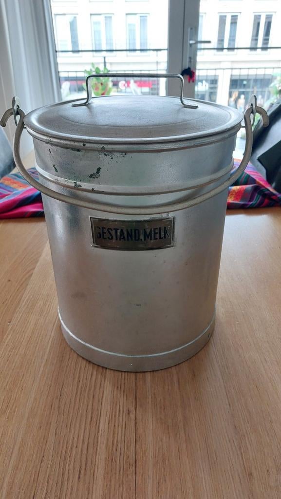 Melkemmer met deksel, Ophalen of Verzenden