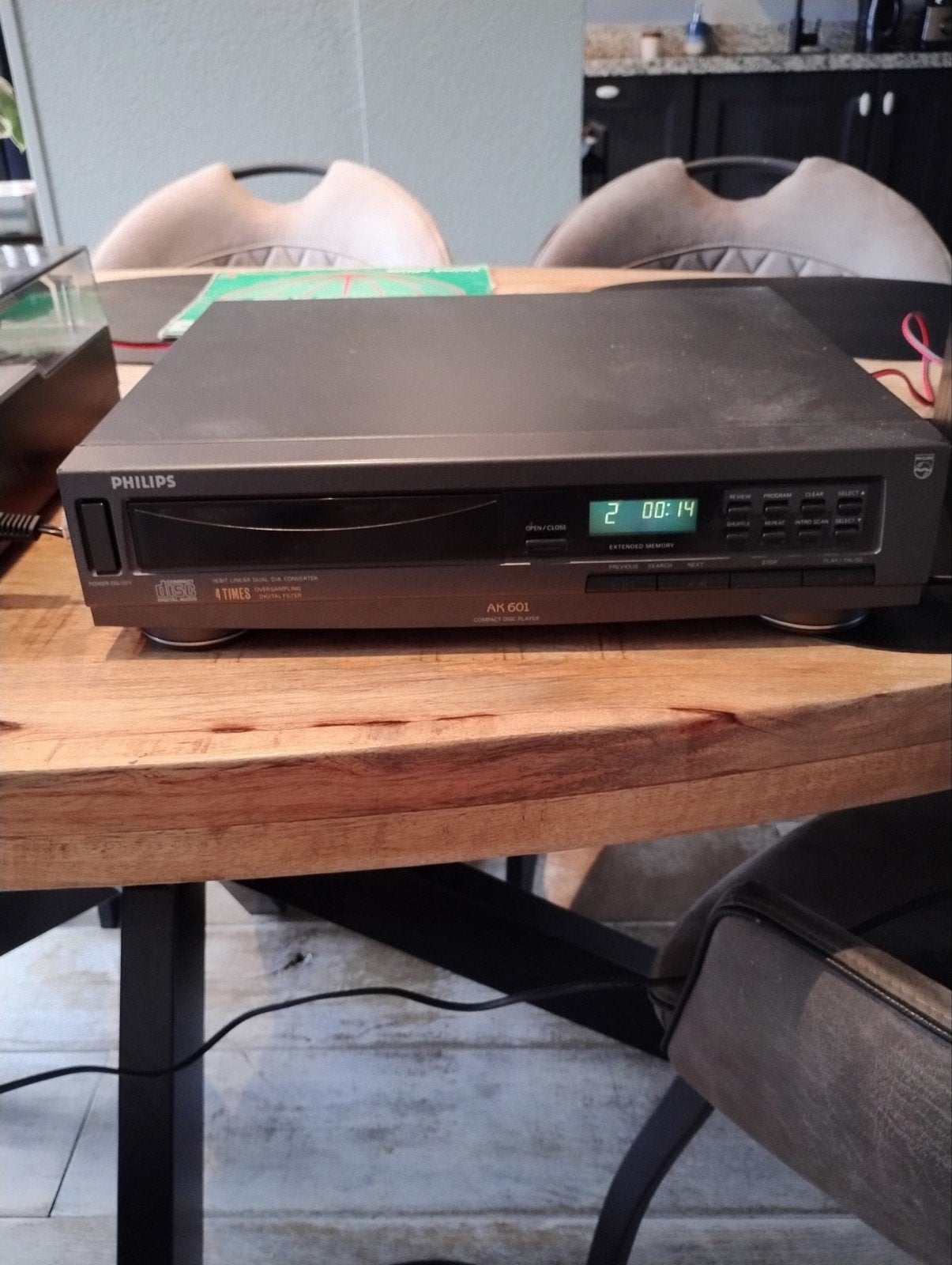 Vintage Philips AK601 cd speler midi size 36cm speelt goed, Ophalen, Gebruikt, Philips