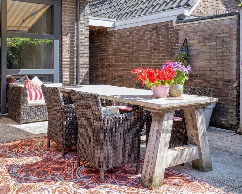 Handgemaakte tuintafel met betonnen blad, Ophalen, Gebruikt, Rechthoekig, Overige materialen