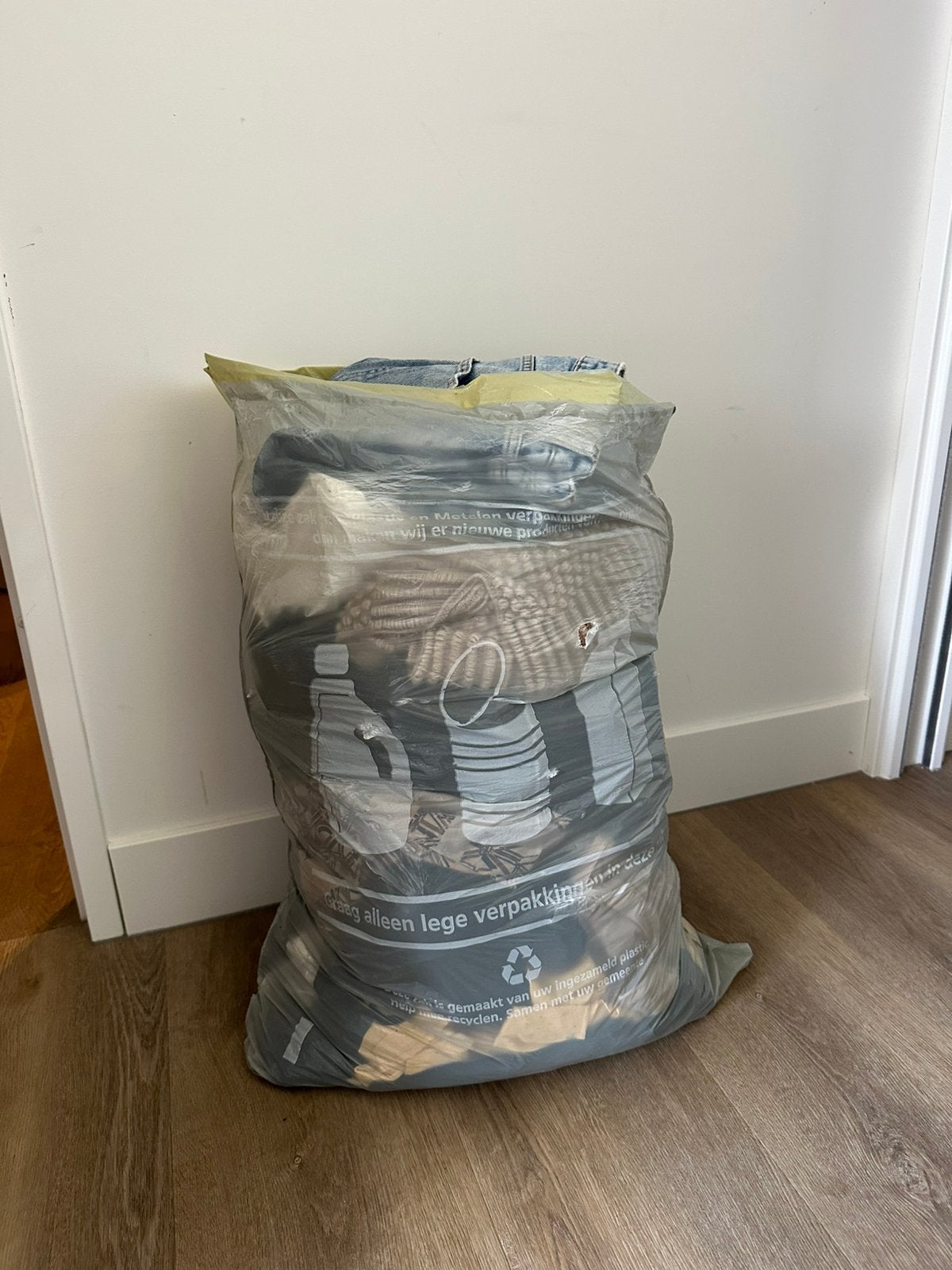 Dames kleding +- 30 stuks maat S, Ophalen, Zo goed als nieuw