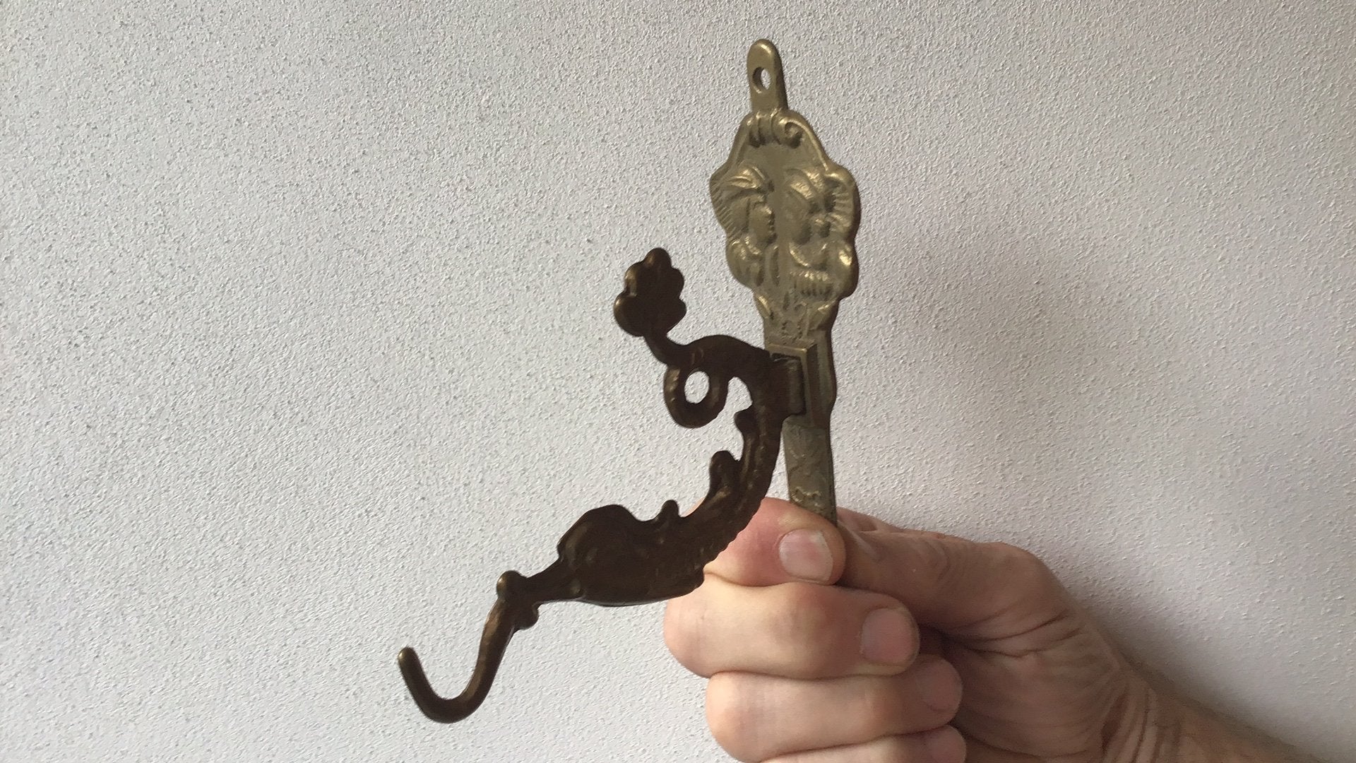 Vintage messing wandhaak, Ophalen of Verzenden