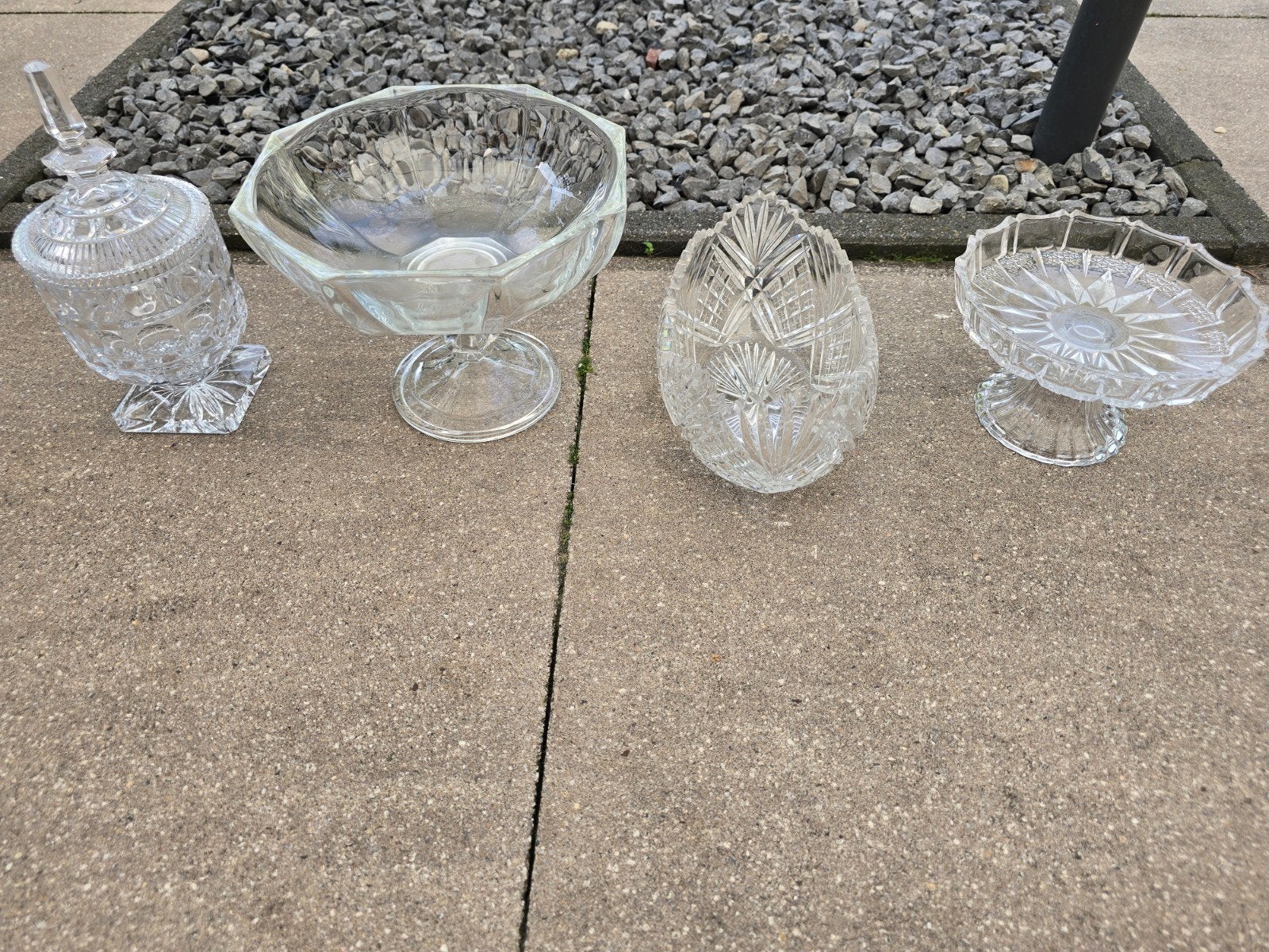 Set van 4 decoratieve glazen schalen/potten, Antiek en Kunst, Antiek | Glas en Kristal, Ophalen of Verzenden