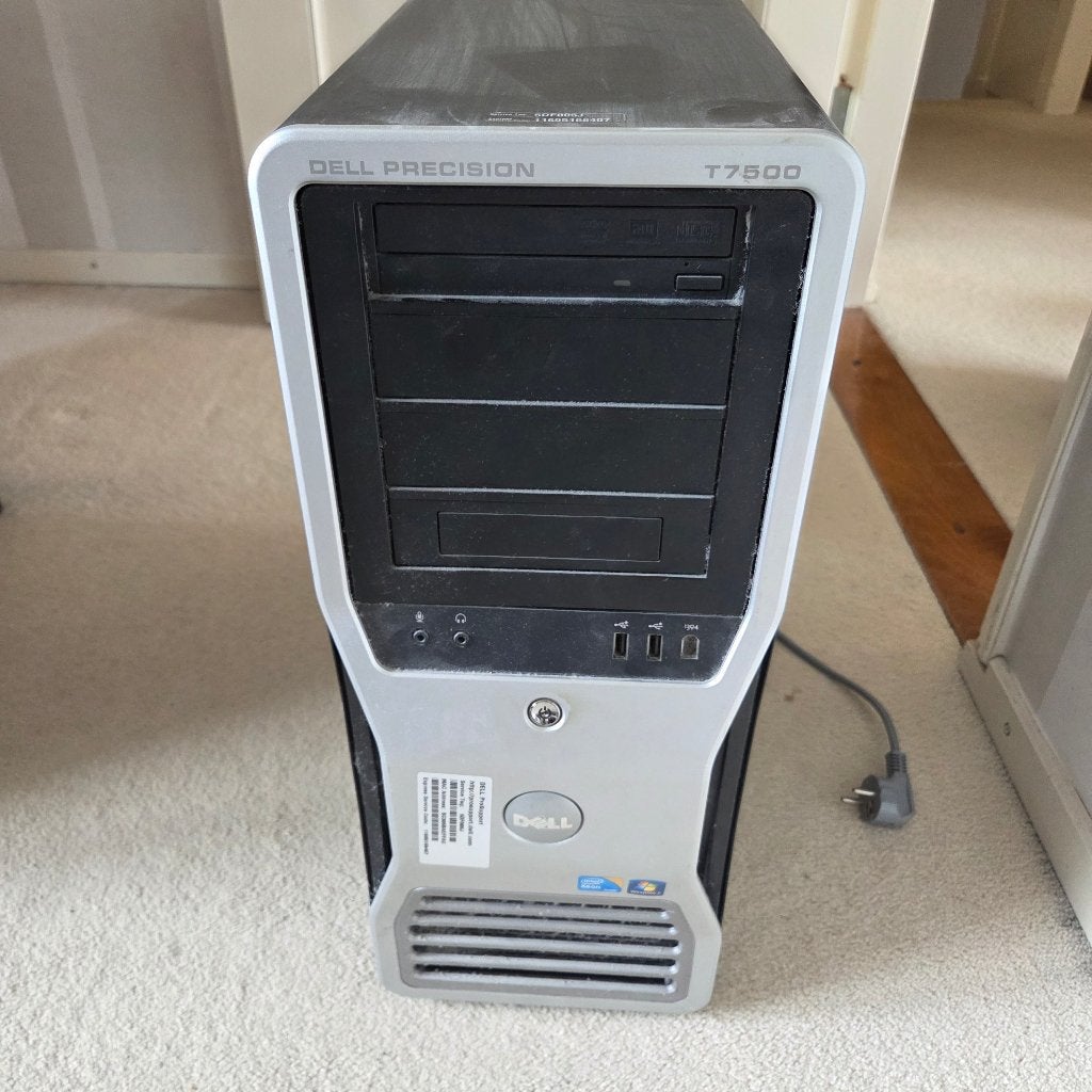 Dell T7500 workstation, Ophalen, Gebruikt, DELL ., Met videokaart
