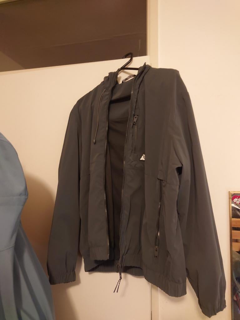 Zara regenjas in hiphop stijl, maat L, Ophalen of Verzenden, Zo goed als nieuw, Maat 52/54 (L), Zara